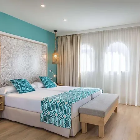 Occidental Playa توريمولينوس